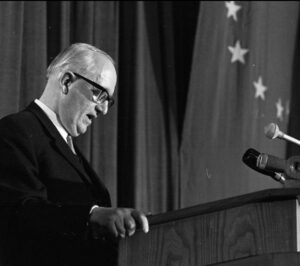 Walter Hallstein, "père de l'Europe", premier Président de la Commission, fédéraliste acharné, diplomate adulé aux Etats-Unis, finalement renversé par de Gaulle en 1965.