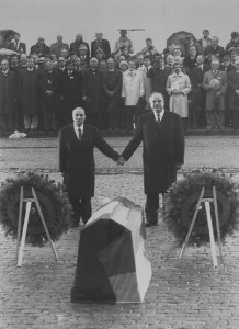 François Mitterrand et Helmut Kohl à Verdun