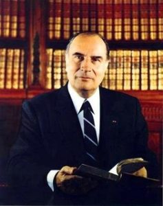 Portrait officiel de François Mitterrand